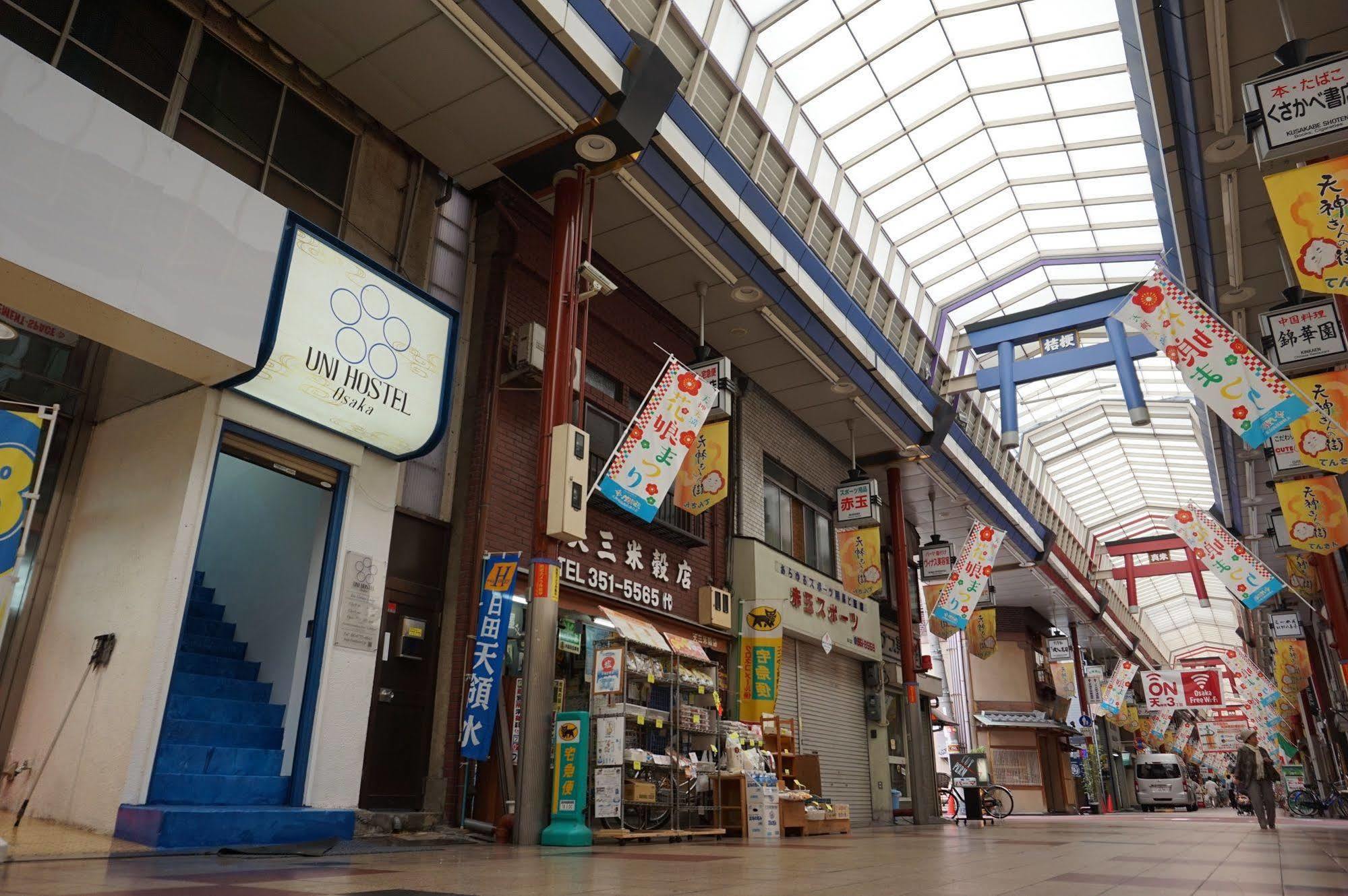 Uni Hostel Osaka Exterior foto